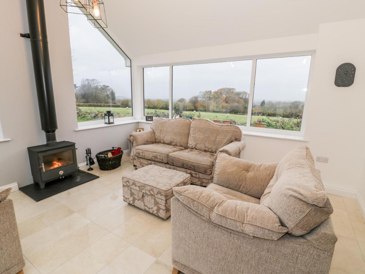 Ty'N Lon Bach Villa Caernarfon Eksteriør bilde