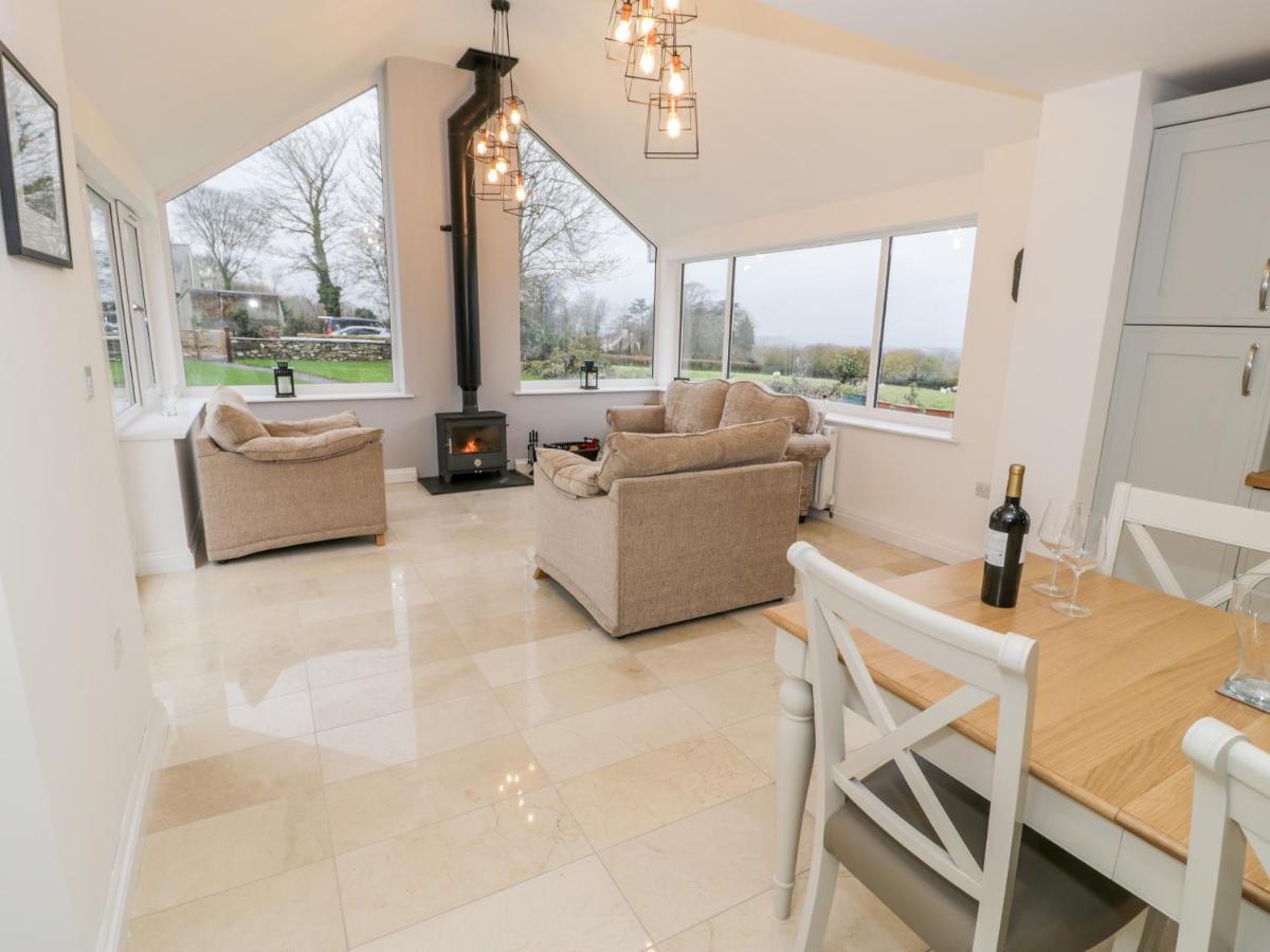 Ty'N Lon Bach Villa Caernarfon Eksteriør bilde