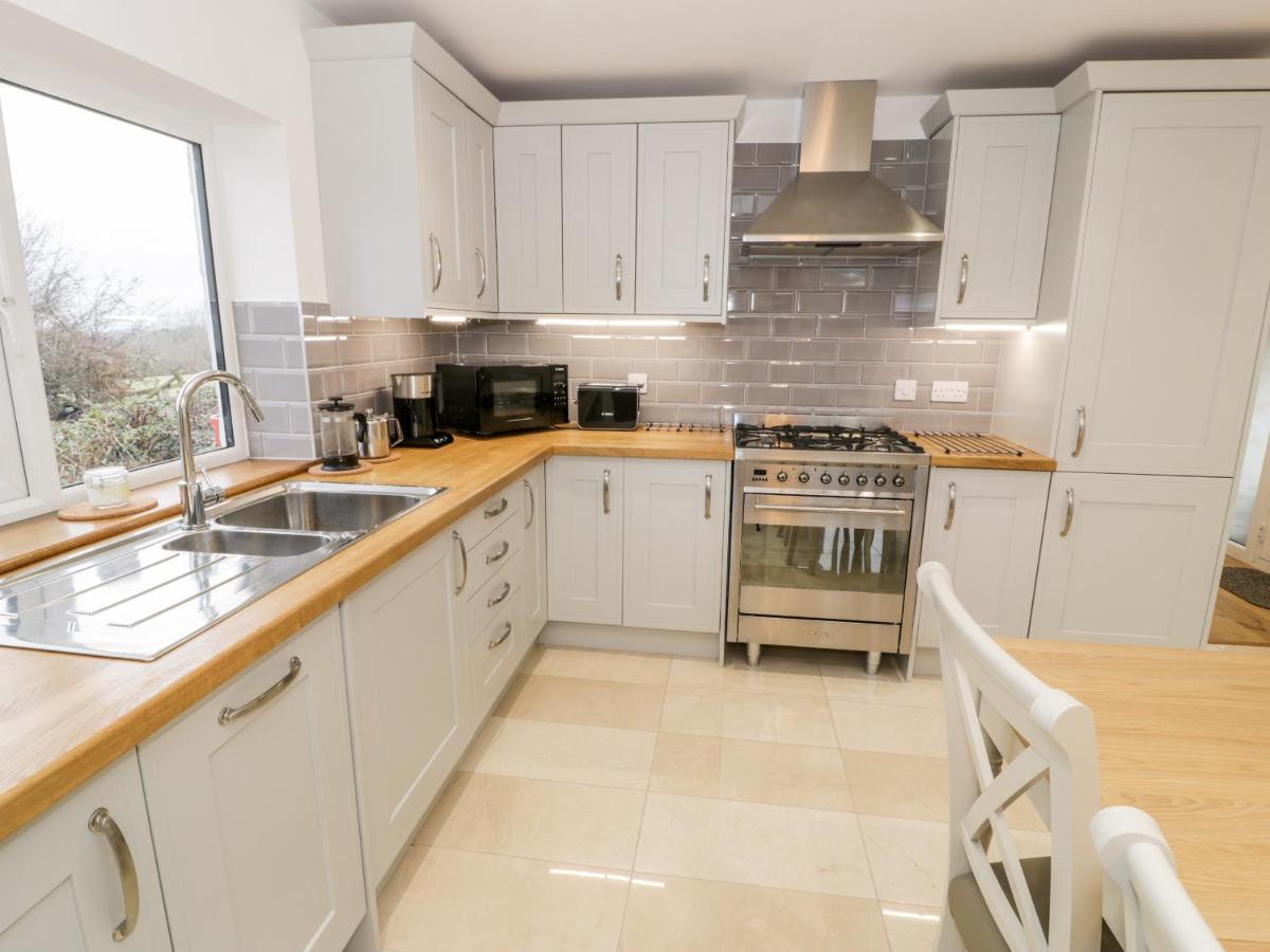 Ty'N Lon Bach Villa Caernarfon Eksteriør bilde